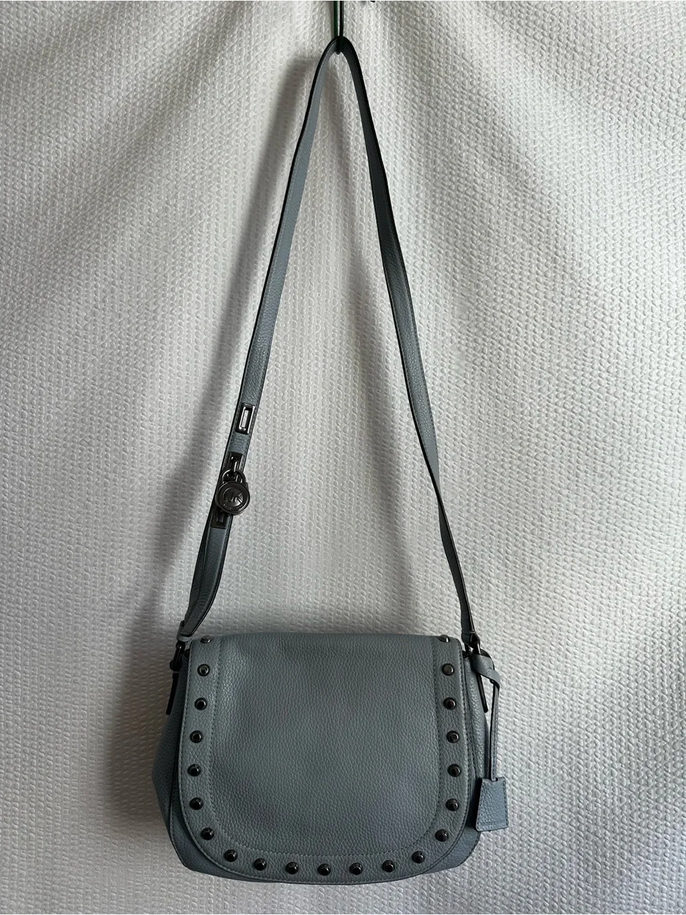 Michael Kors Blue Pebbled Leather Studded Saddle Crossbody Bag Messenger Purse
